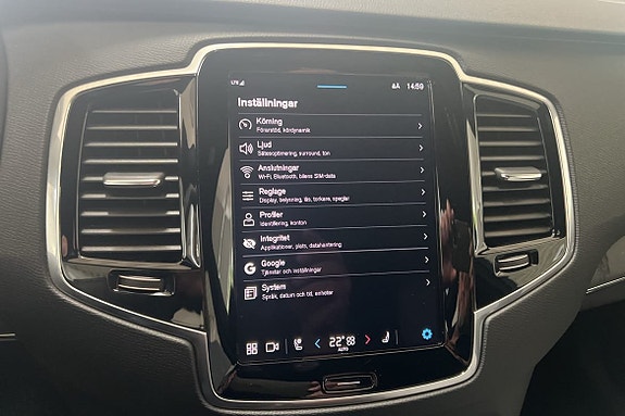 Volvo XC90 23 of 26
