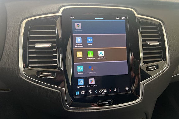 Volvo XC90 22 of 26