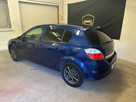 Opel Astra 7 of 14