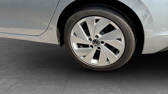 Volkswagen Golf I 6 of 13