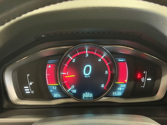 Volvo S80 11 of 16