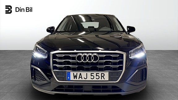 Audi Q2 4 of 5