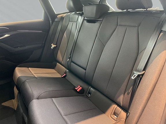Audi A6 7 of 10
