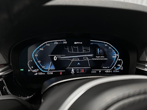 BMW 530e 12 of 17