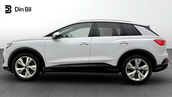 Audi Q4 e-tron 2 of 5