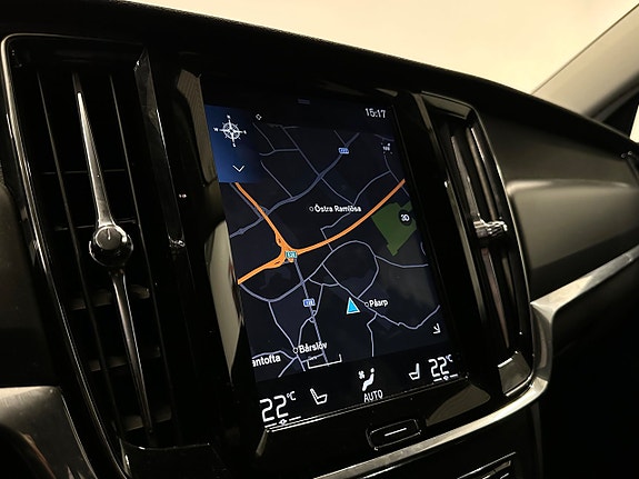 Volvo V90 Cross Country 11 of 11
