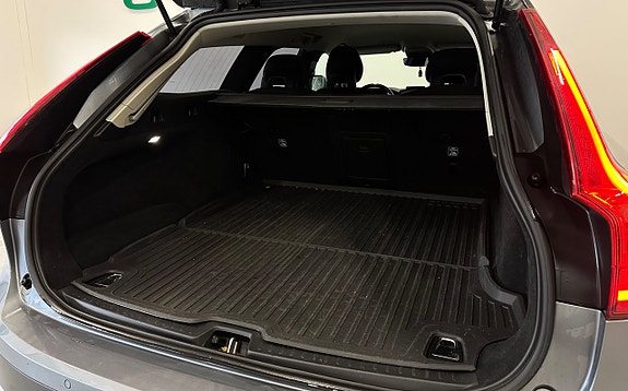 Volvo V90 Cross Country 5 of 5
