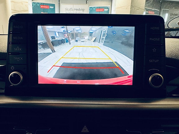 Kia Picanto 13 of 17