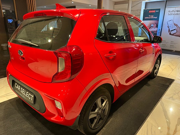 Kia Picanto 5 of 17