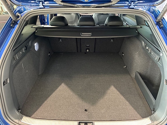 Skoda Superb 11 of 15