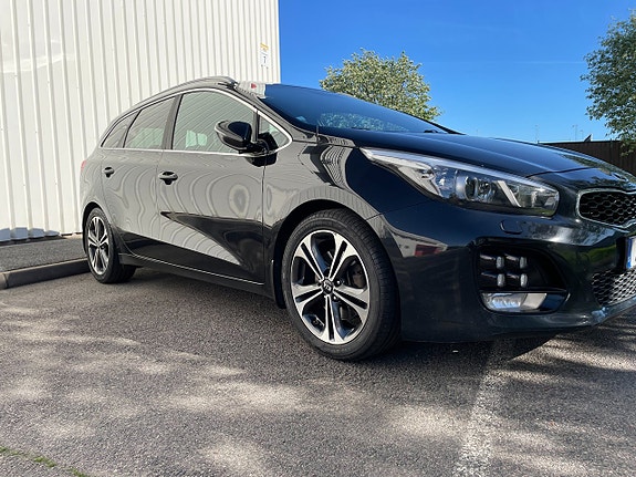 Kia Ceed 5 of 17