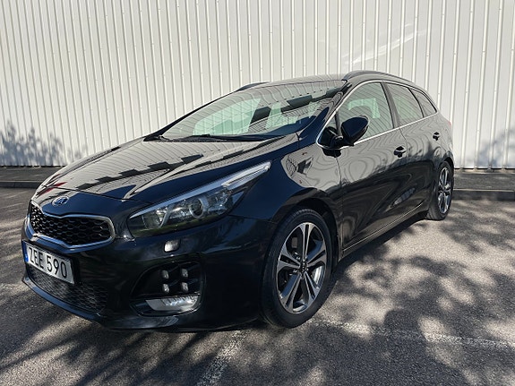 Kia Ceed 4 of 17