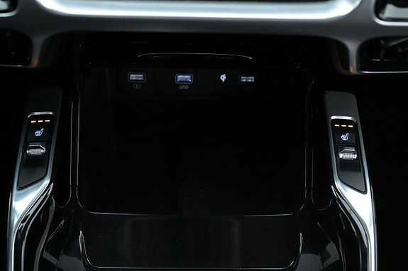 Kia Sorento 17 of 27