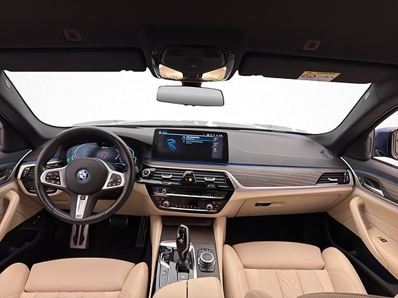 BMW 530e 23 of 30