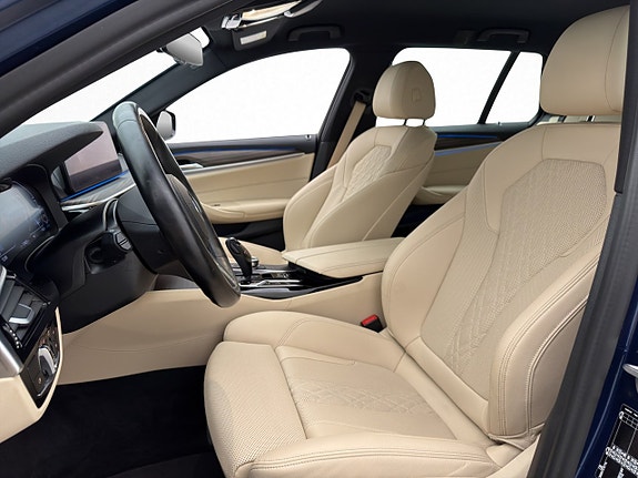 BMW 530e 11 of 30