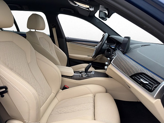 BMW 530e 24 of 30