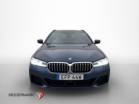 BMW 530e 2 of 5