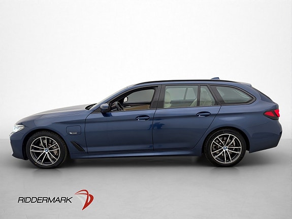 BMW 530e 4 of 5