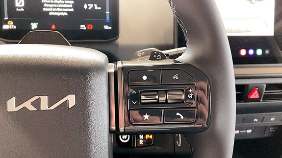 Kia PV5 16 of 16