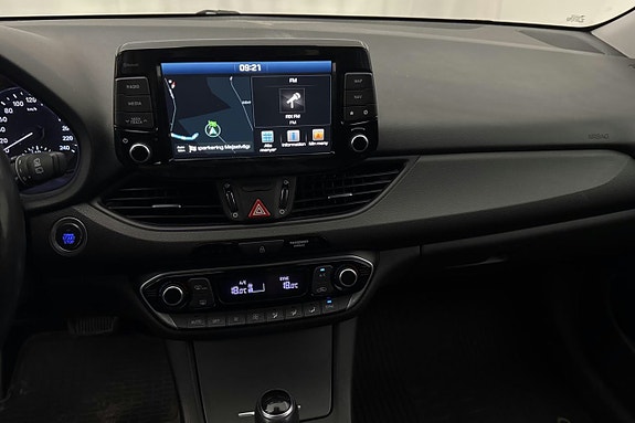 Hyundai i30 10 of 12