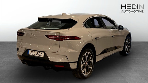 Jaguar I-PACE 2 of 9