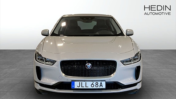 Jaguar I-PACE 8 of 9