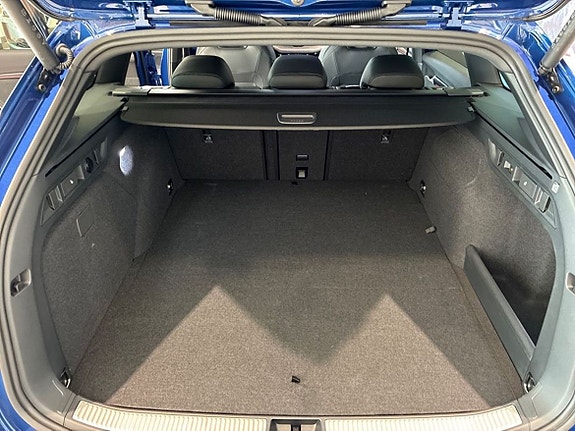Skoda Superb 11 of 15