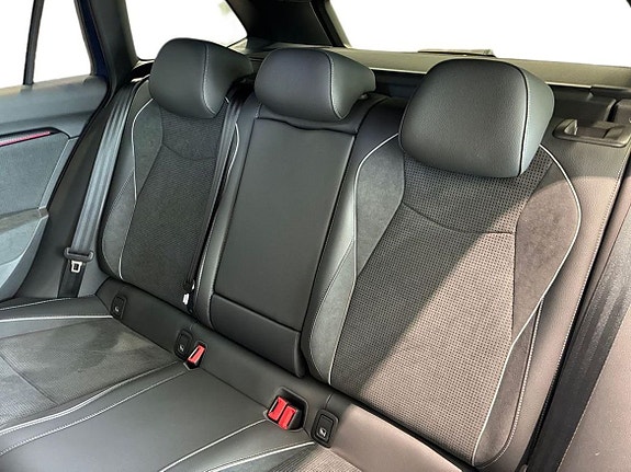 Skoda Superb 10 of 15