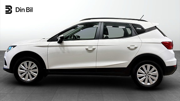 Seat Arona 2 of 5