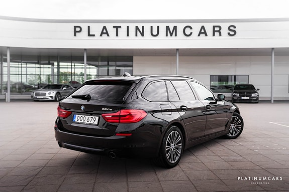 BMW 520d 2 of 5