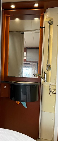 Dethleffs T 6700 Eighty Dragkrok/Kaffemaskin/Stödben 17 of 19