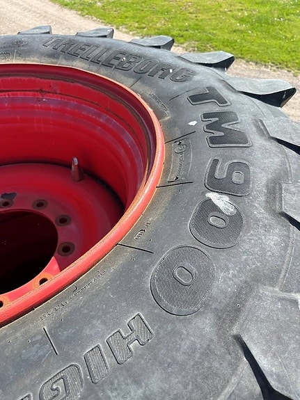 Trelleborg 650/85R38, 600/70R30 4 of 4