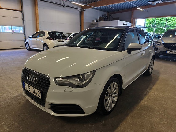 Audi A1 3 of 5
