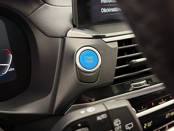 BMW iX3 17 of 30