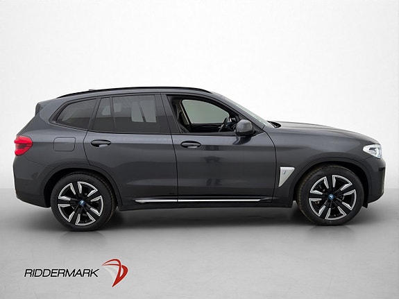 BMW iX3 5 of 30
