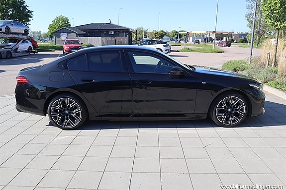 BMW 530e 18 of 25
