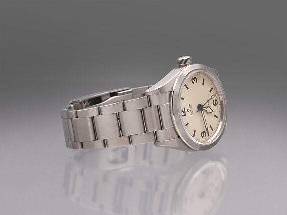 Product image 9 of 12