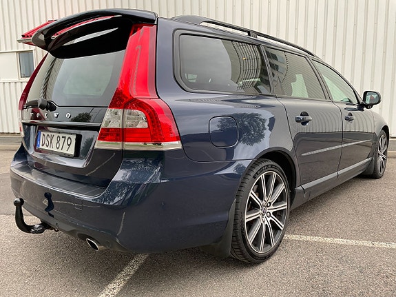 Volvo V70 5 of 19