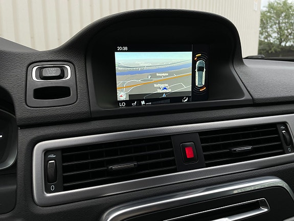 Volvo V70 15 of 19