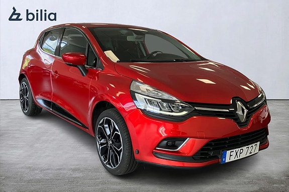 Renault Clio 21 of 21