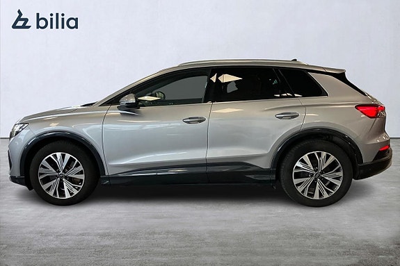 Audi Q4 Sportback e-tron 3 of 5