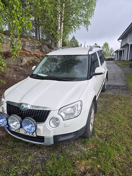 Skoda Yeti 2 of 2