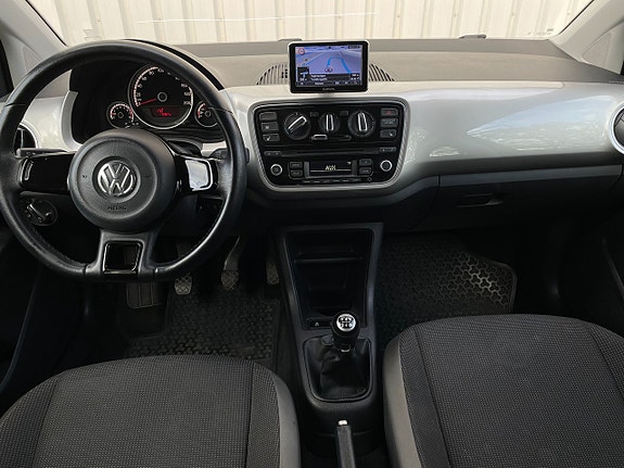 Volkswagen UP! 10 of 16