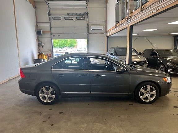 Volvo S80