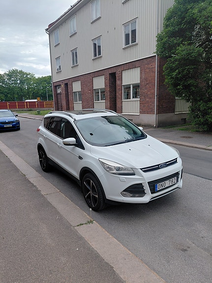 Ford Kuga 4 of 6