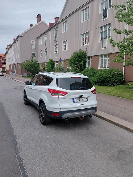 Ford Kuga 3 of 6