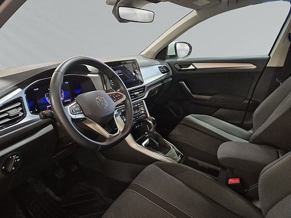 Volkswagen T-Roc 7 of 7