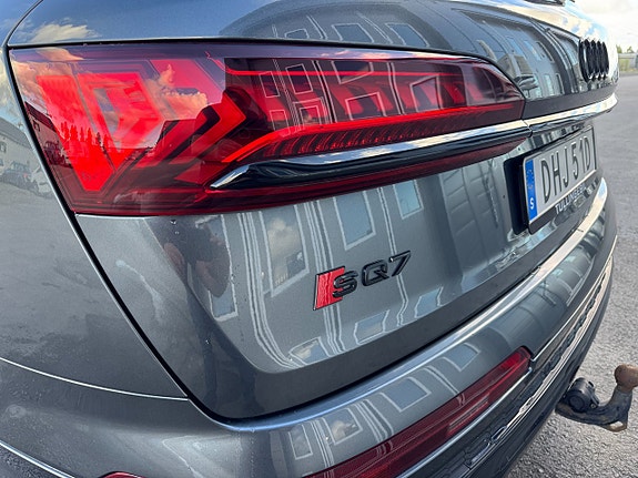 Audi SQ7 24 of 26