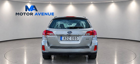 Subaru Outback 6 of 17
