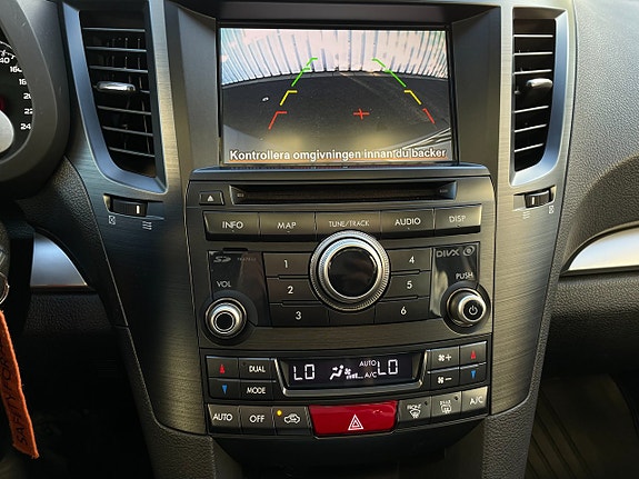 Subaru Outback 12 of 19
